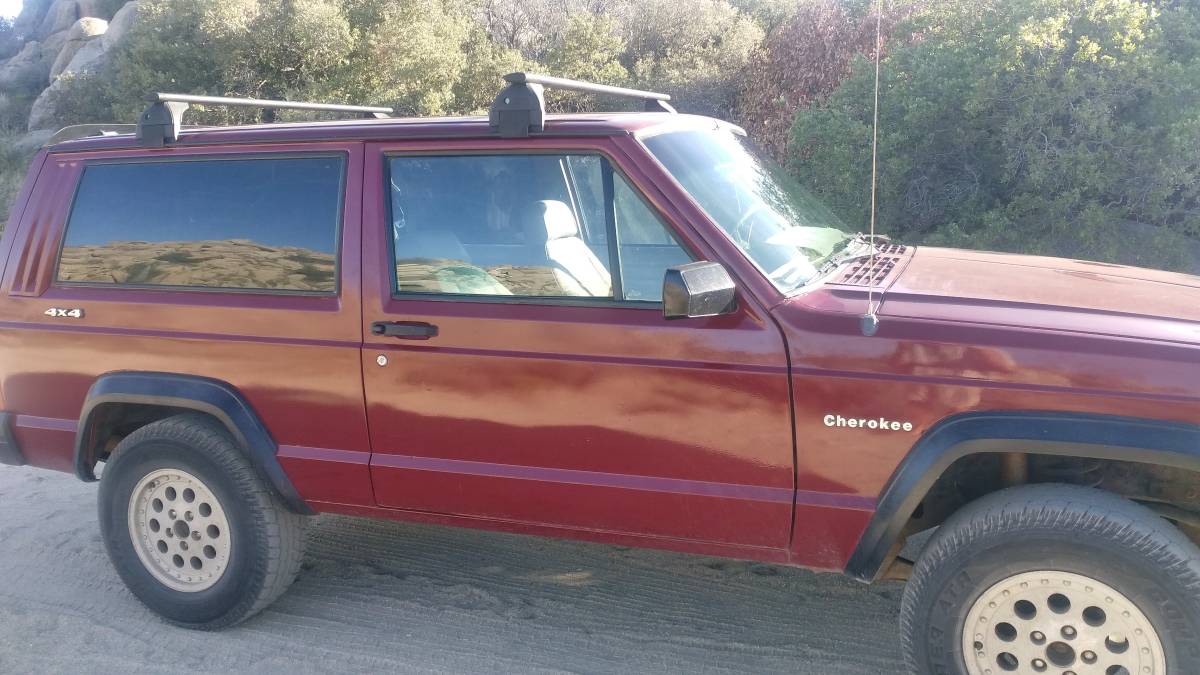 Jeep-cherokee-xj-1990-red-3