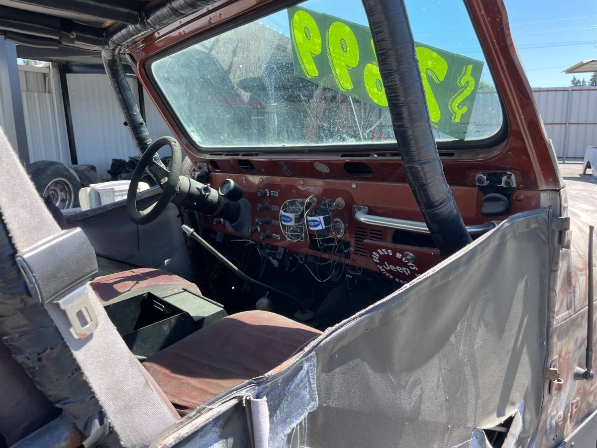 Jeep-cj-5-open-body-std.-1983-brown-3