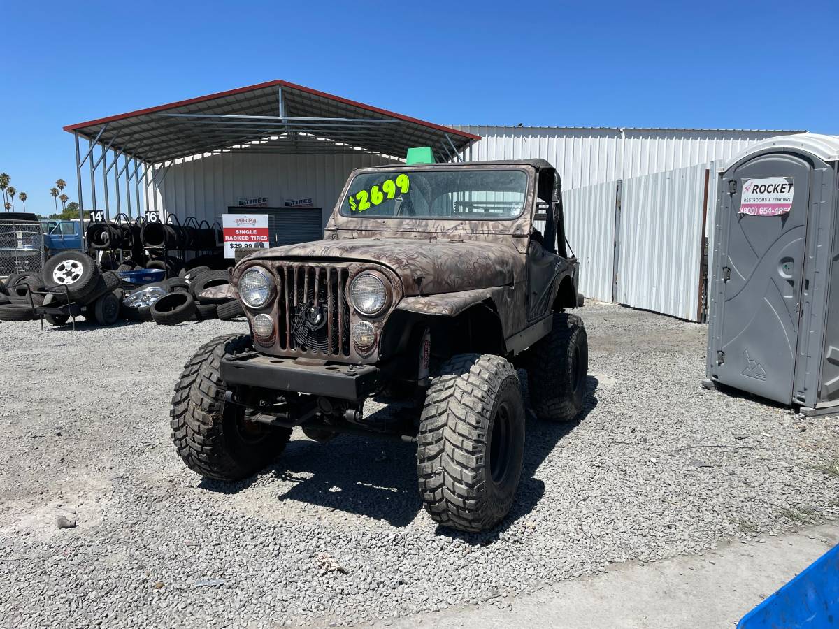 Jeep-cj-5-open-body-std.-1983-brown
