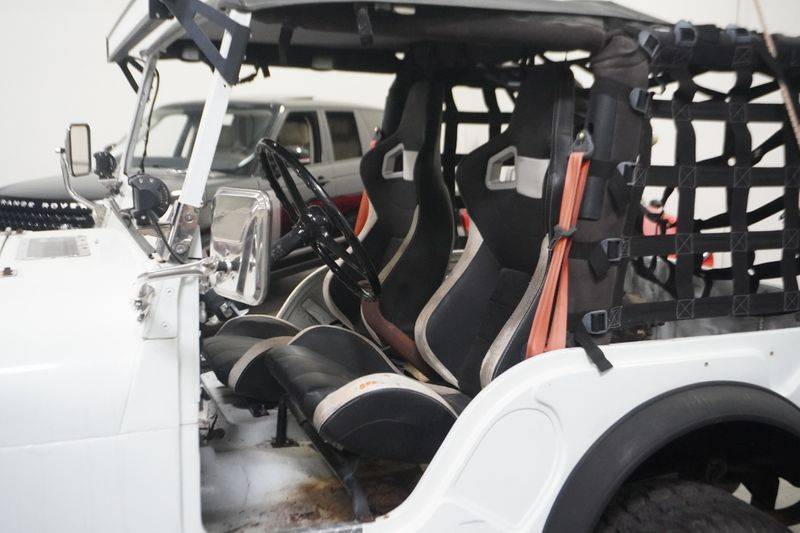 Jeep-cj-5-project-1974-white-12