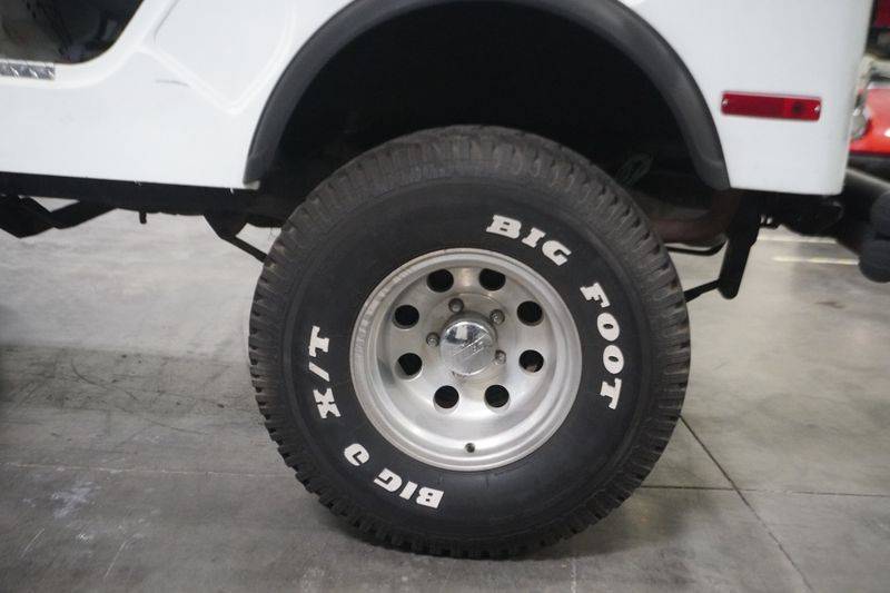 Jeep-cj-5-project-1974-white-9