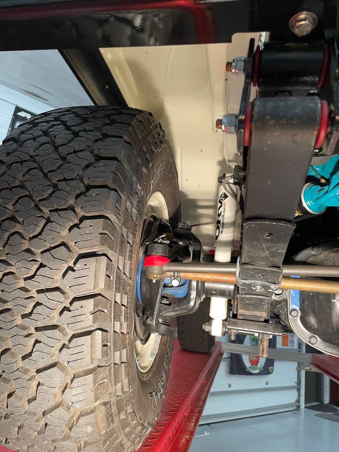 Jeep-cj-5-renegade-1977-white-10
