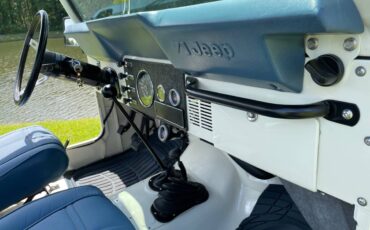 Jeep-cj-5-renegade-1977-white-18