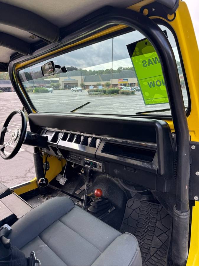 Jeep-cj-7-1977-yellow-11