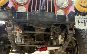 Jeep-cj-7-1983-custom-4