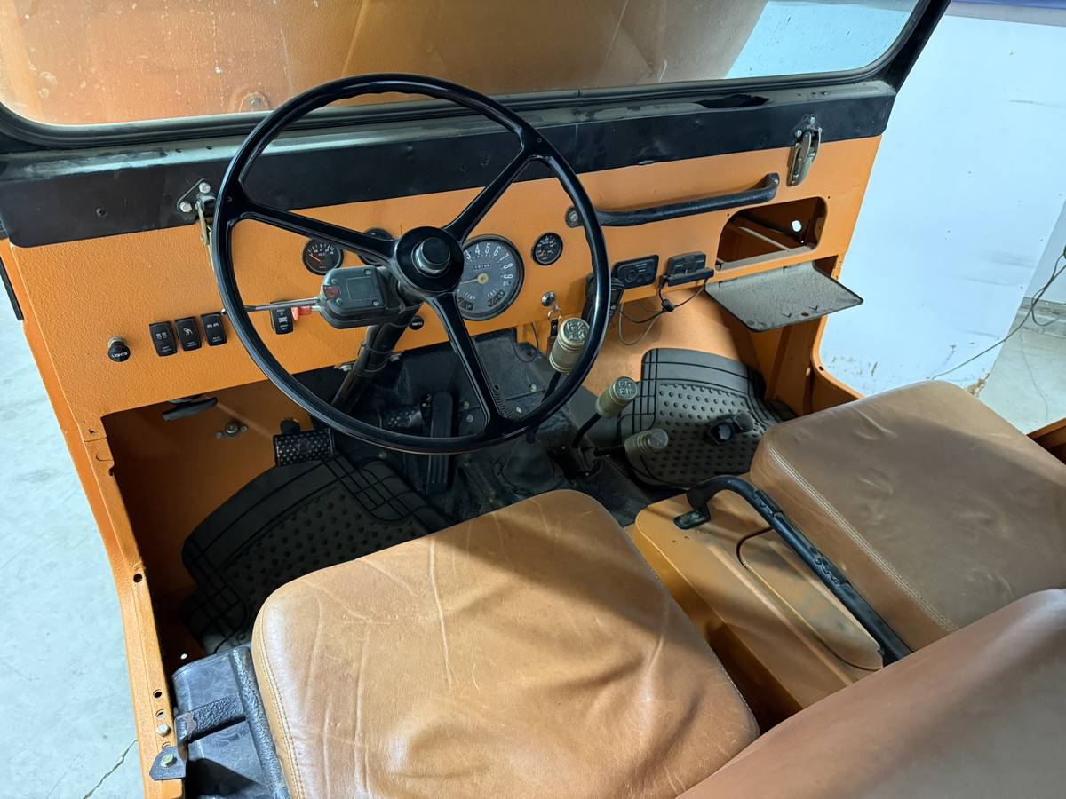 Jeep-cj5-1961-orange-10