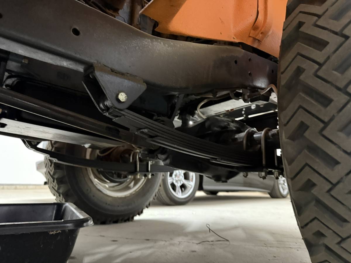 Jeep-cj5-1961-orange-14