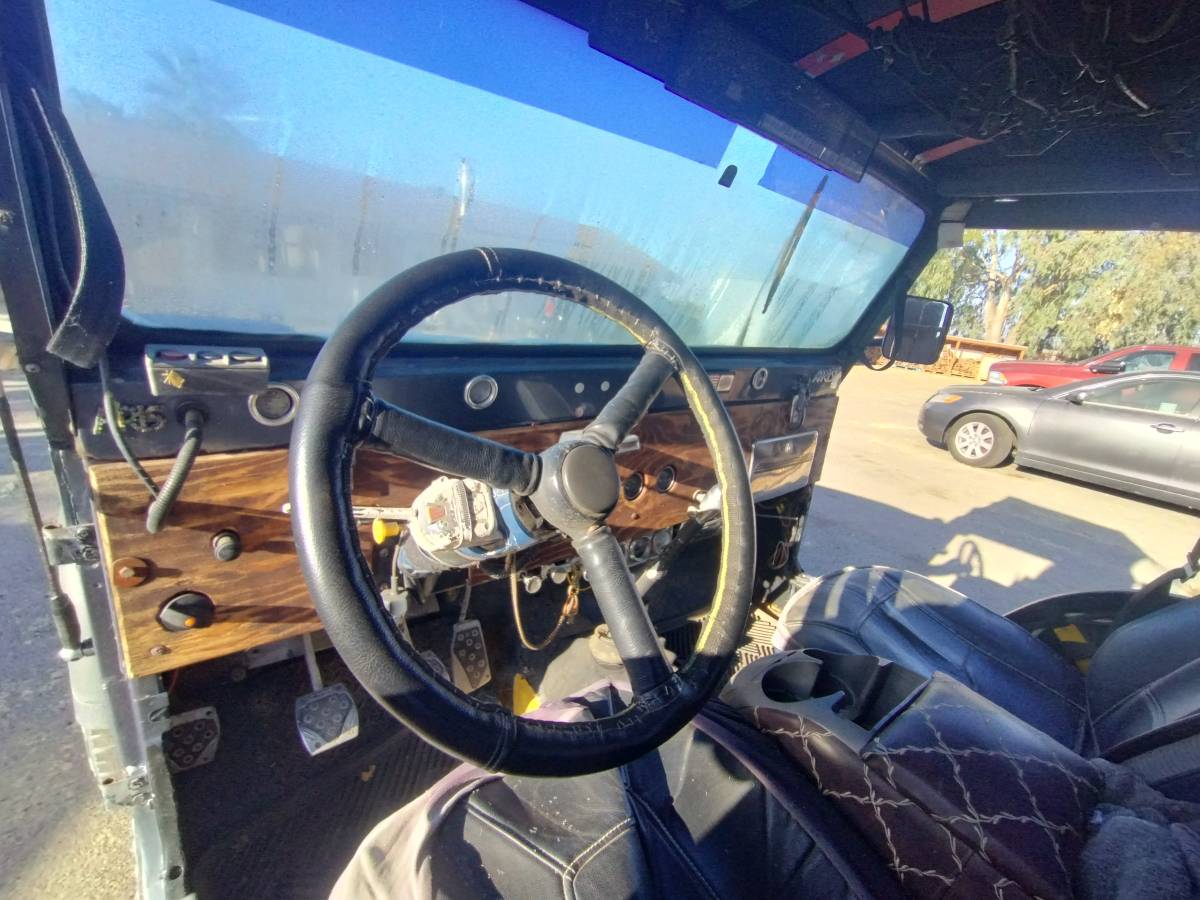 Jeep-cj5-1972-grey-3
