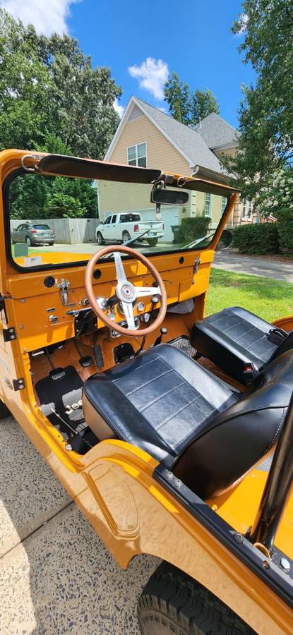 Jeep-cj5-1973-orange-5