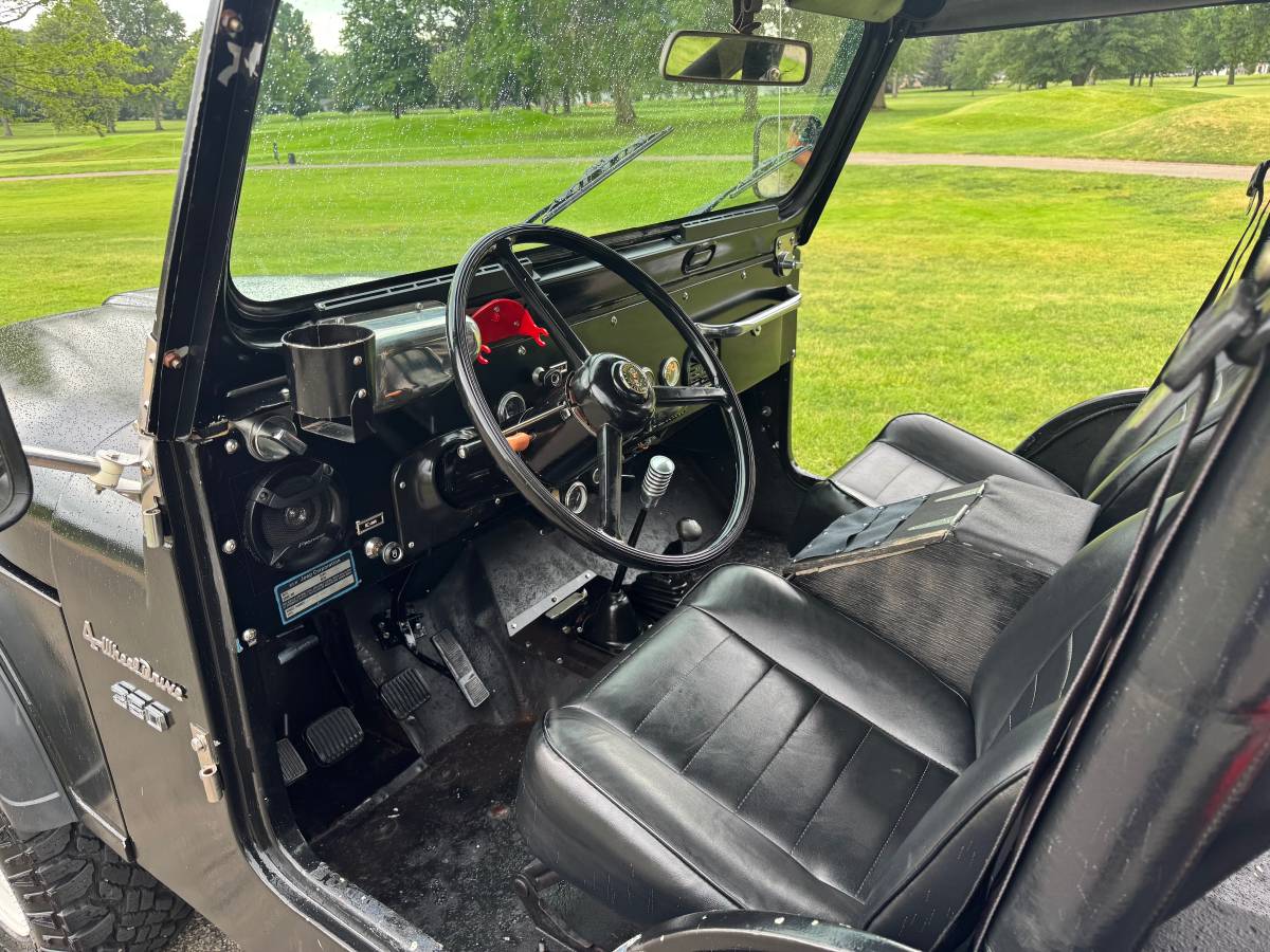 Jeep-cj5-1974-black-13