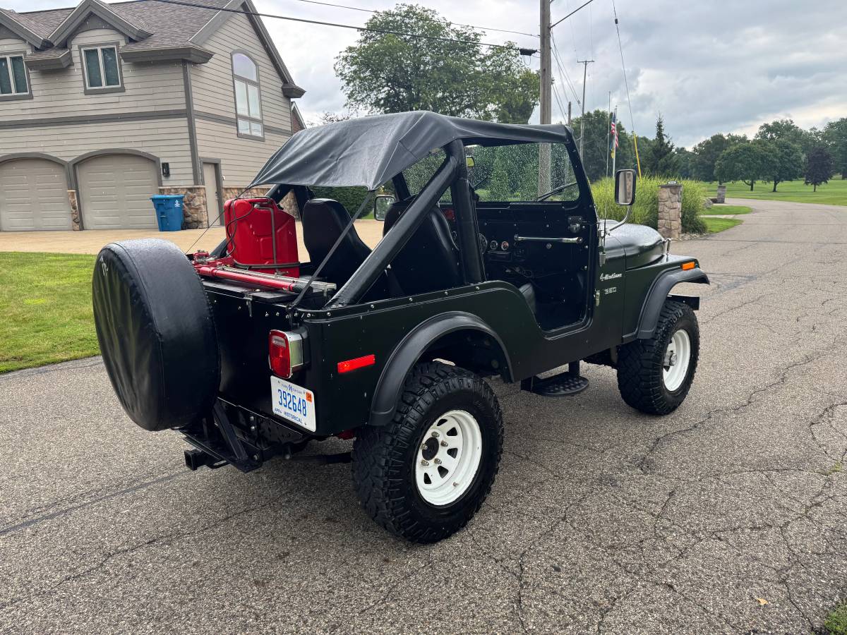 Jeep-cj5-1974-black-9