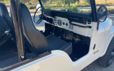 Jeep-cj5-1976-white-6