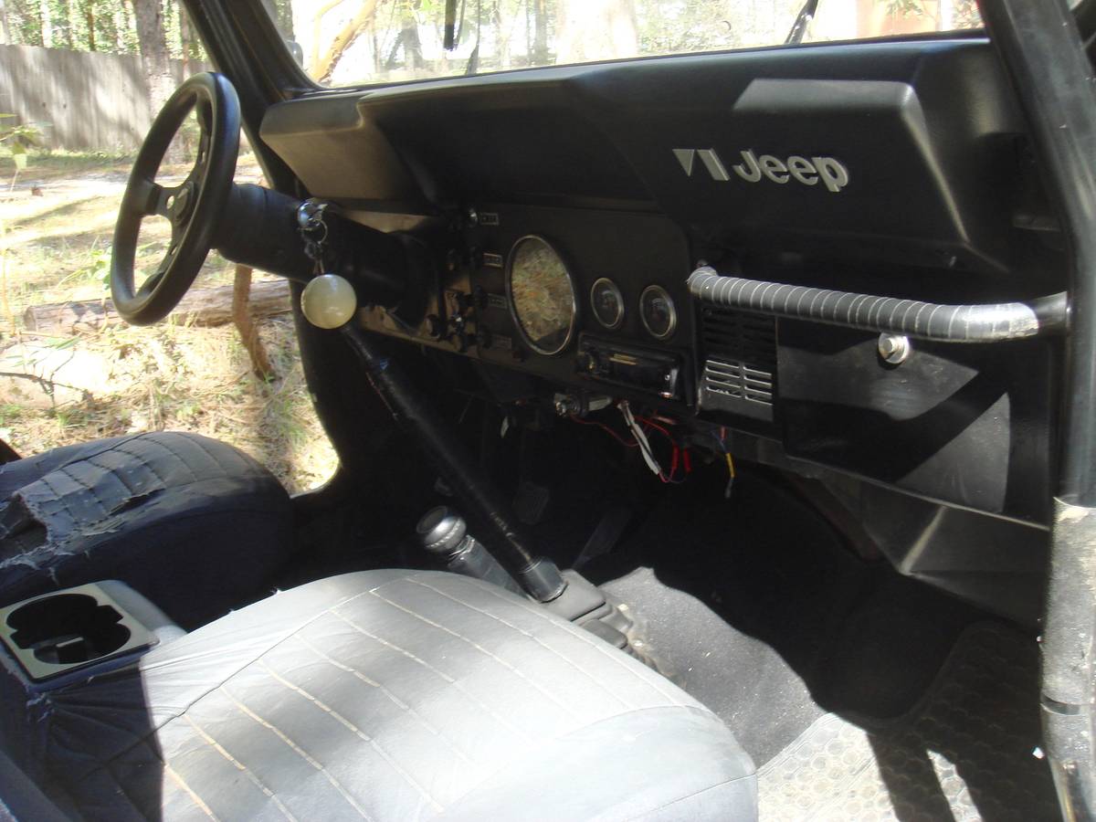 Jeep-cj5-1983-black-3
