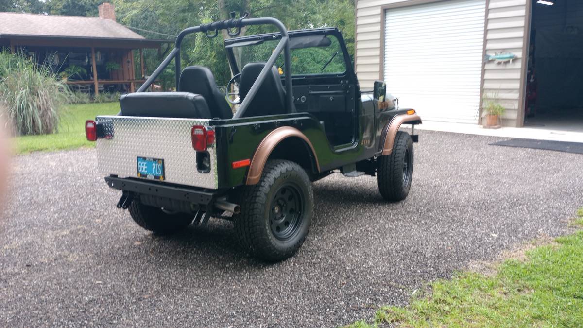 Jeep-cj5-renegade-1977-black
