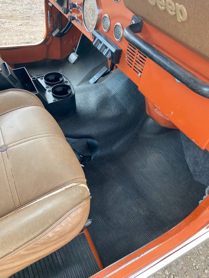 Jeep-cj7-1976-7