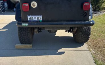 Jeep-cj7-1977-black-1