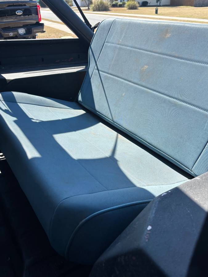 Jeep-cj7-1977-black-3