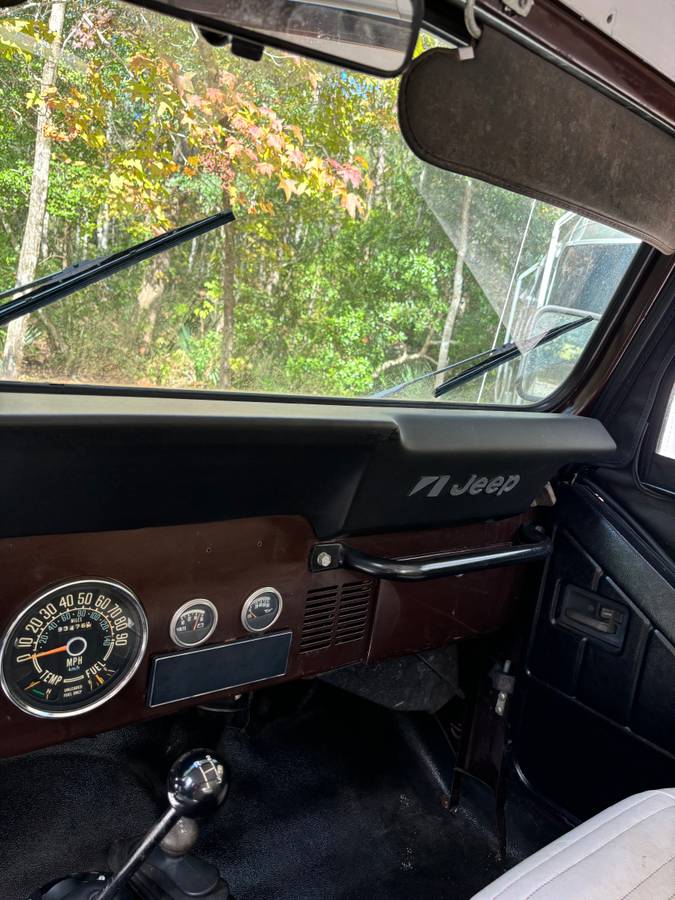 Jeep-cj7-1977-brown-2