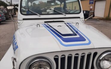 Jeep-cj7-1977-white-1