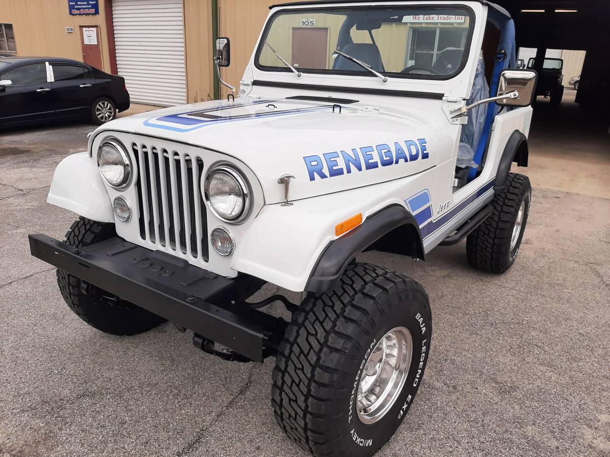 Jeep-cj7-1977-white-12