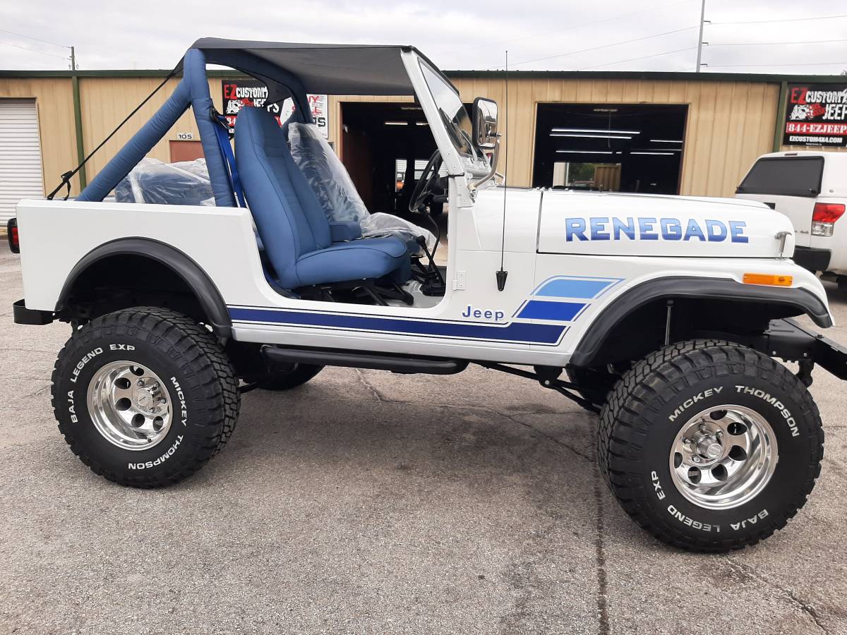Jeep-cj7-1977-white-18