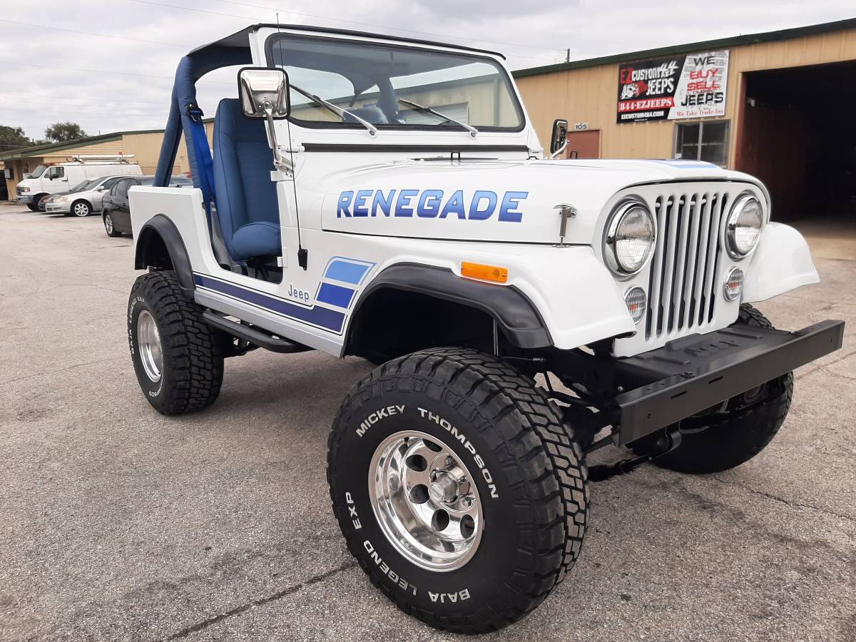 Jeep-cj7-1977-white-45