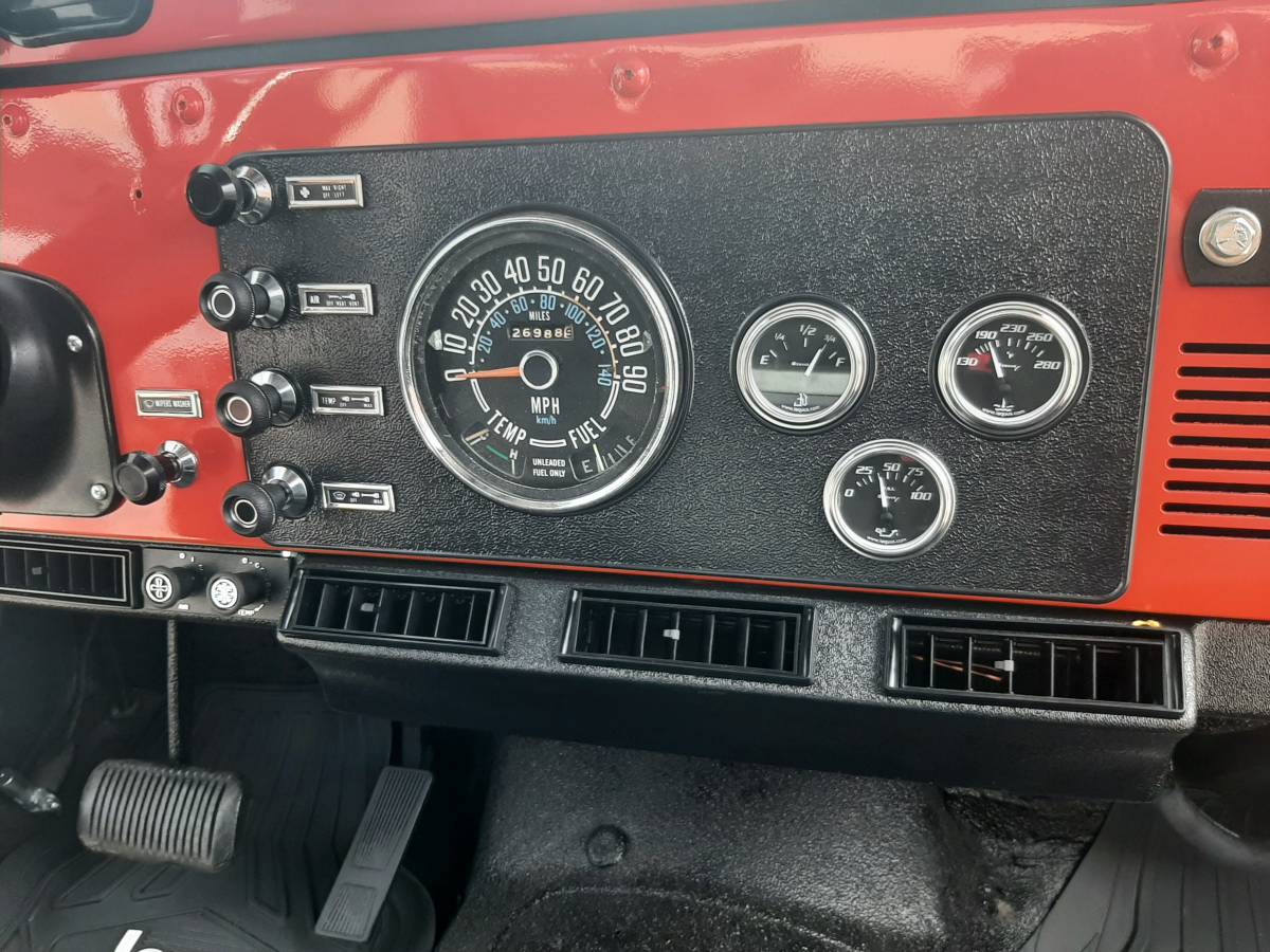 Jeep-cj7-1978-orange-110