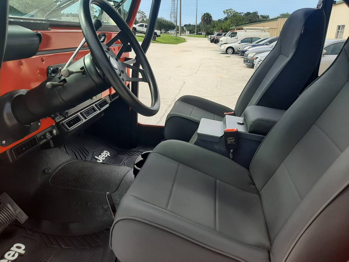 Jeep-cj7-1978-orange-112