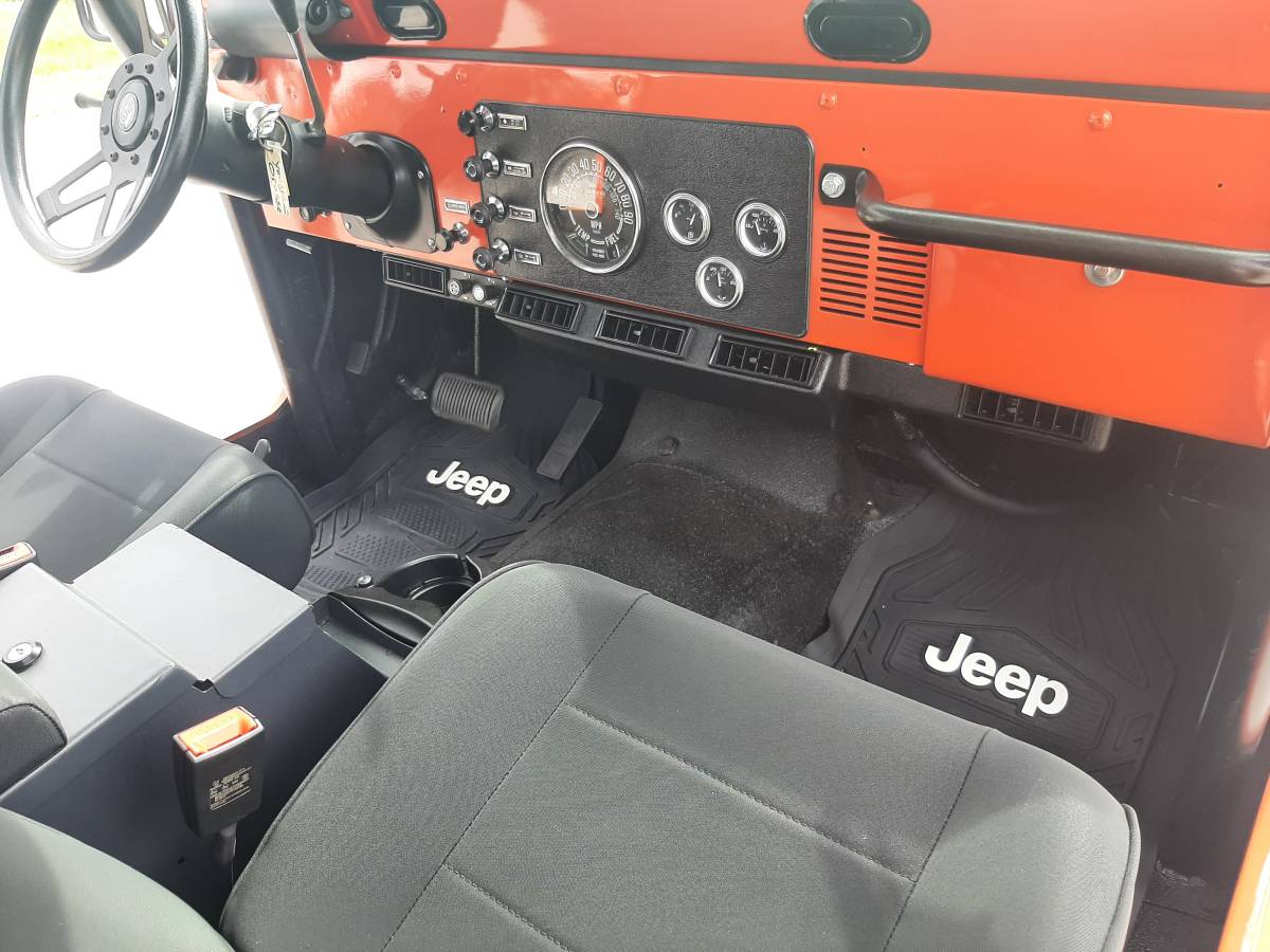 Jeep-cj7-1978-orange-39