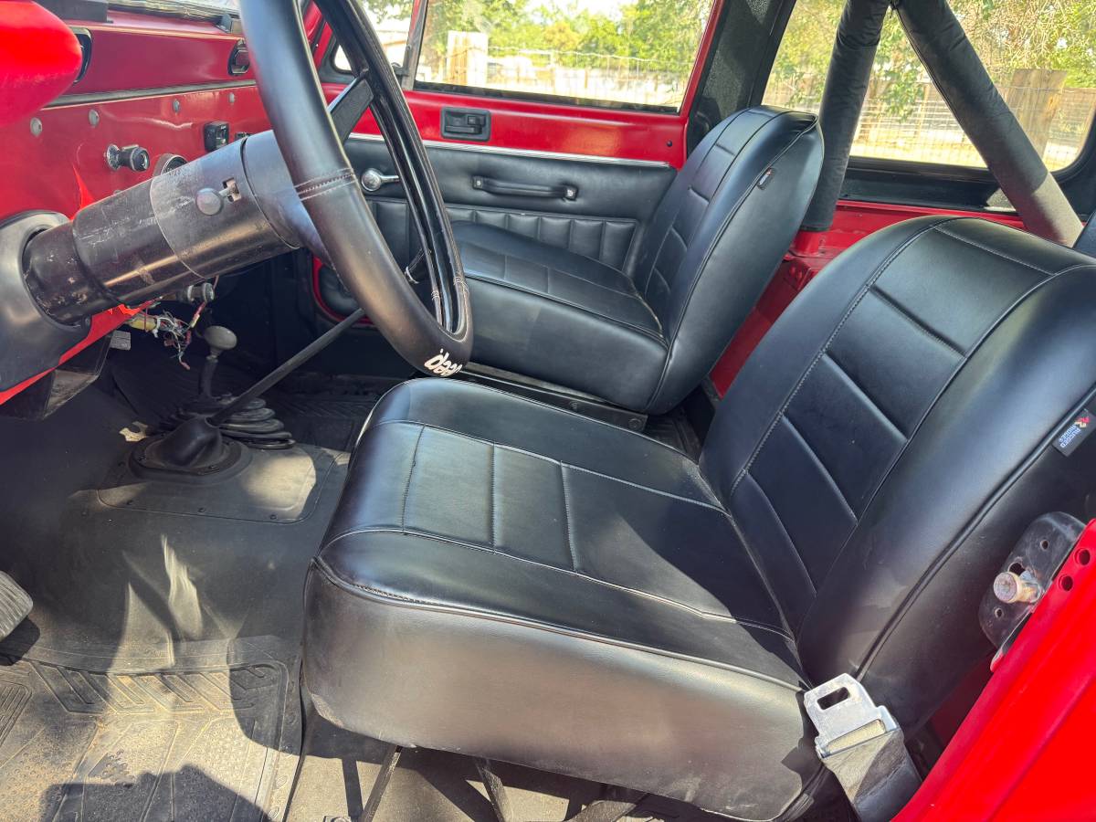 Jeep-cj7-1979-red-11
