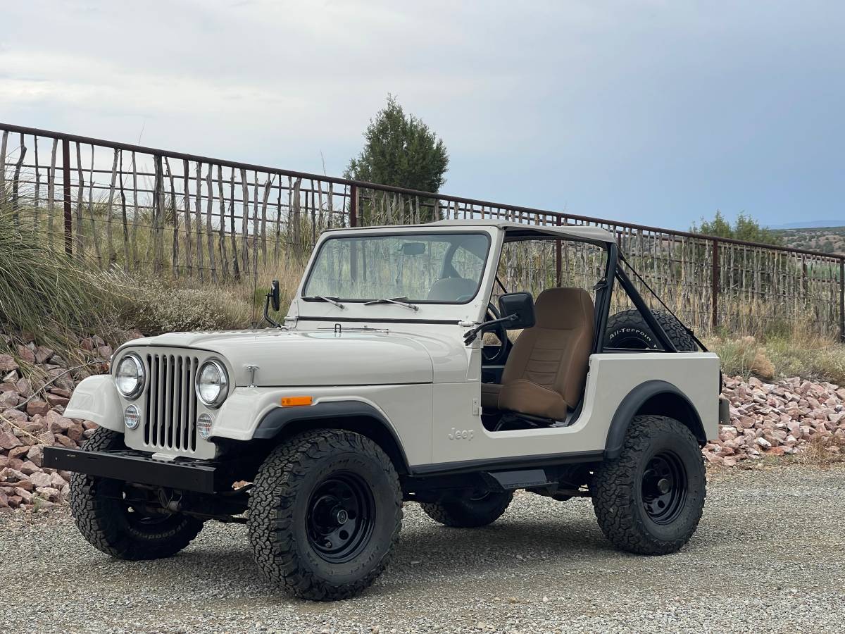 Jeep-cj7-1982-6