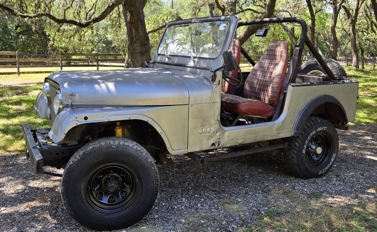 Jeep-cj7-1983-5