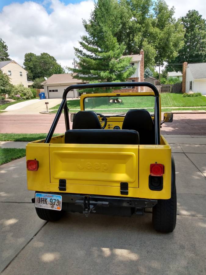 Jeep-cj7-1984-3