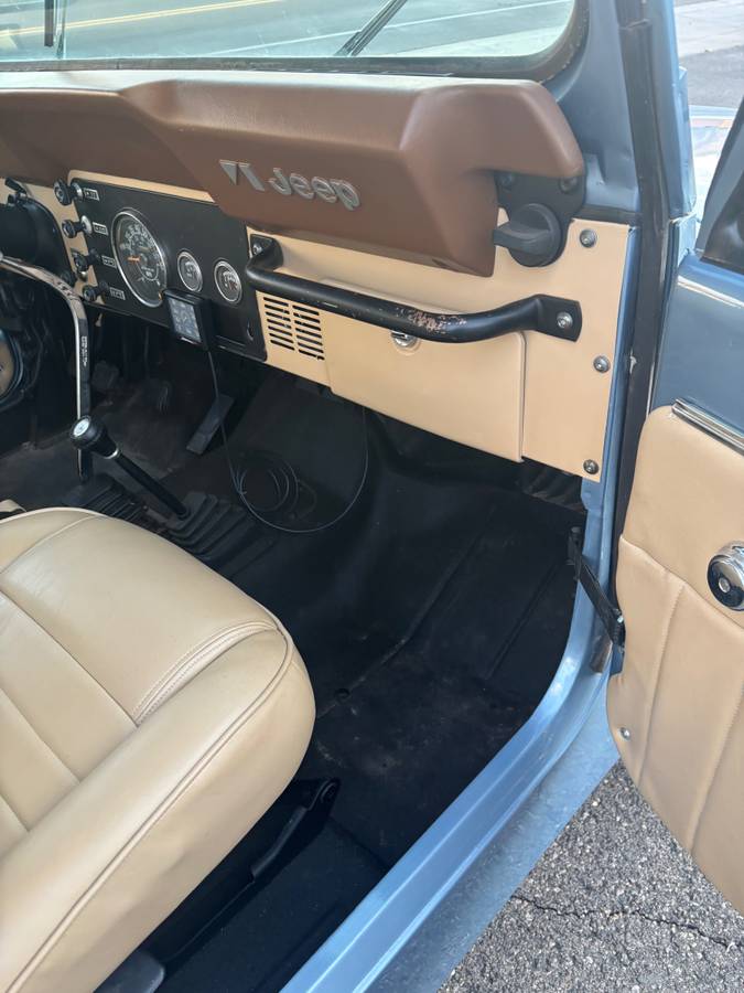 Jeep-cj7-1984-blue-10