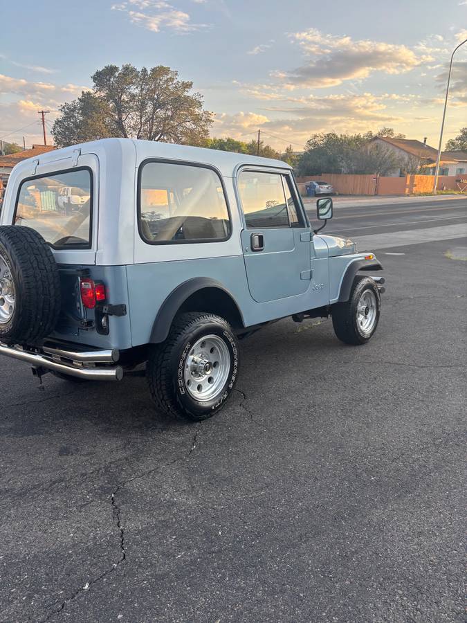 Jeep-cj7-1984-blue-2