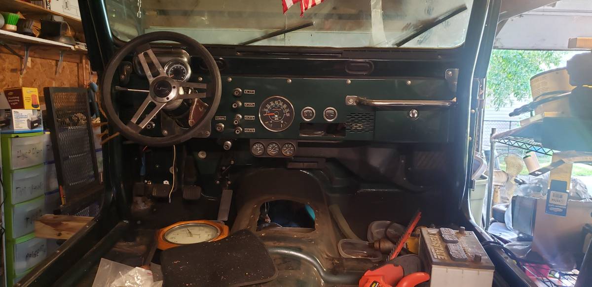 Jeep-cj7-1984-green-2