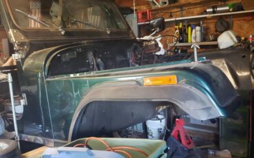 Jeep-cj7-1984-green-3
