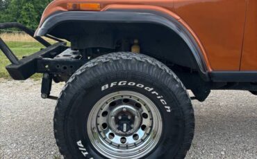 Jeep-cj7-1985-custom-13