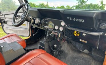 Jeep-cj7-1985-custom-5
