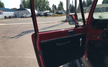 Jeep-cj7-1986-red-7