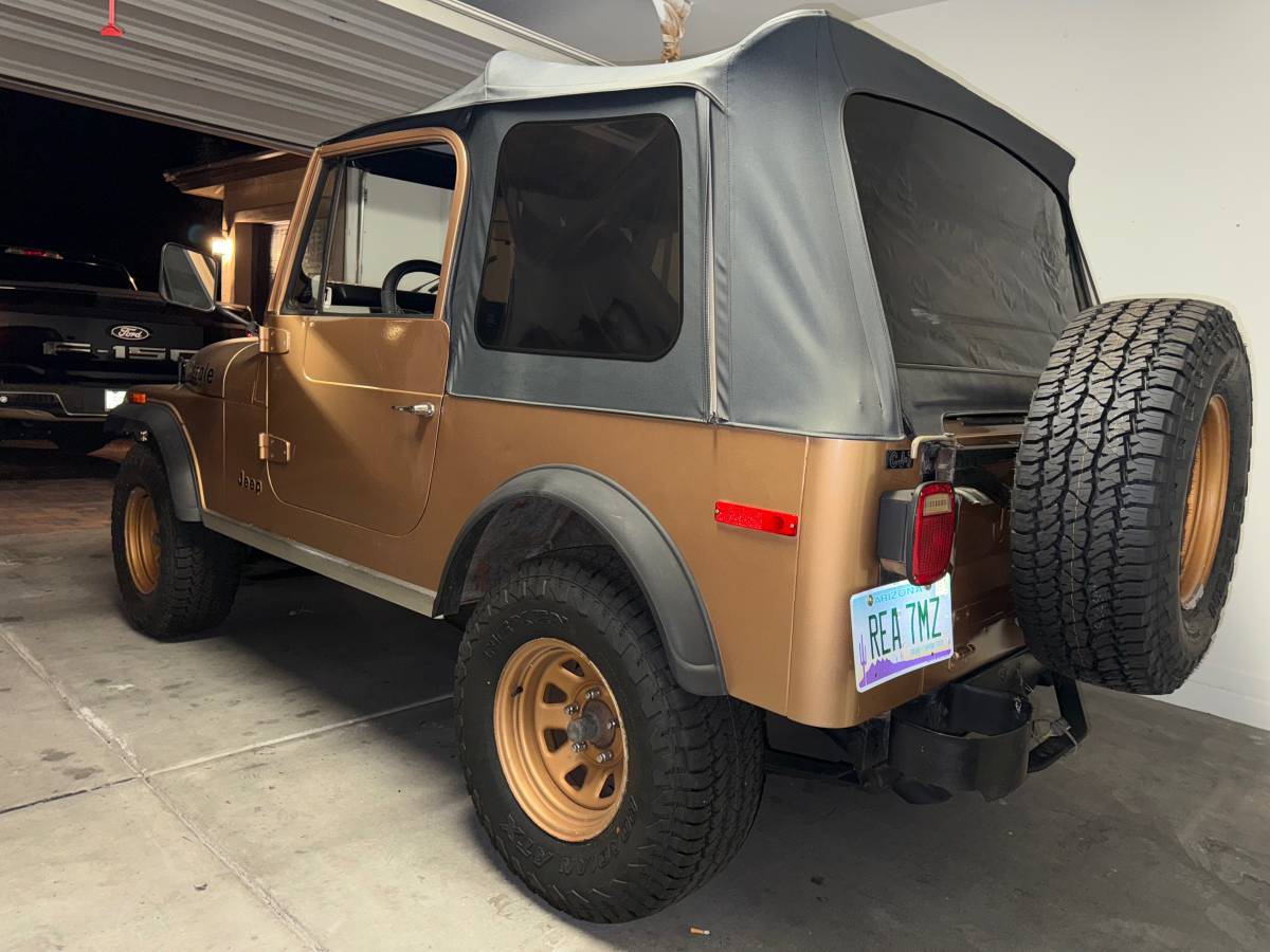 Jeep-cj7-golden-eagle-1979-brown-1