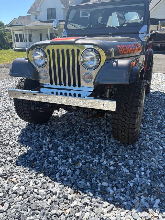 Jeep-cj7-laredo-1986-silver-10