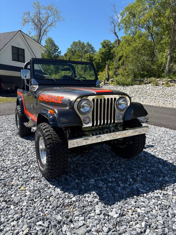 Jeep-cj7-laredo-1986-silver-2