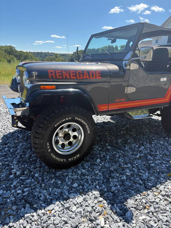 Jeep-cj7-laredo-1986-silver-9