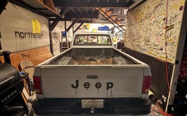 Jeep-comanche-1988-grey-6