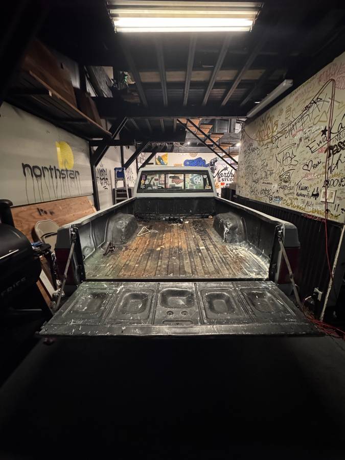 Jeep-comanche-1988-grey-7