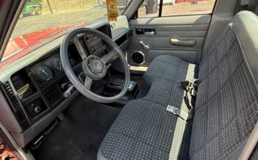 Jeep-comanche-1988-red-3