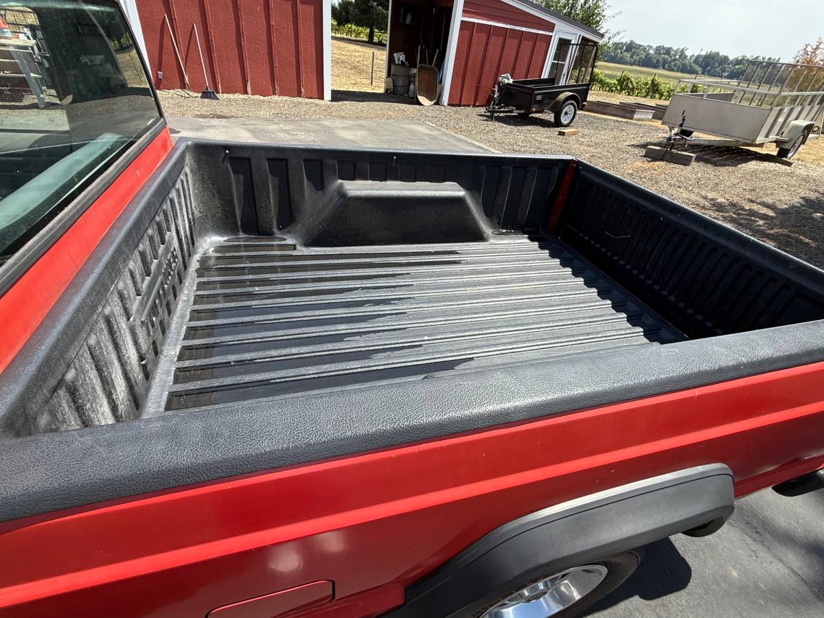 Jeep-comanche-1988-red-4