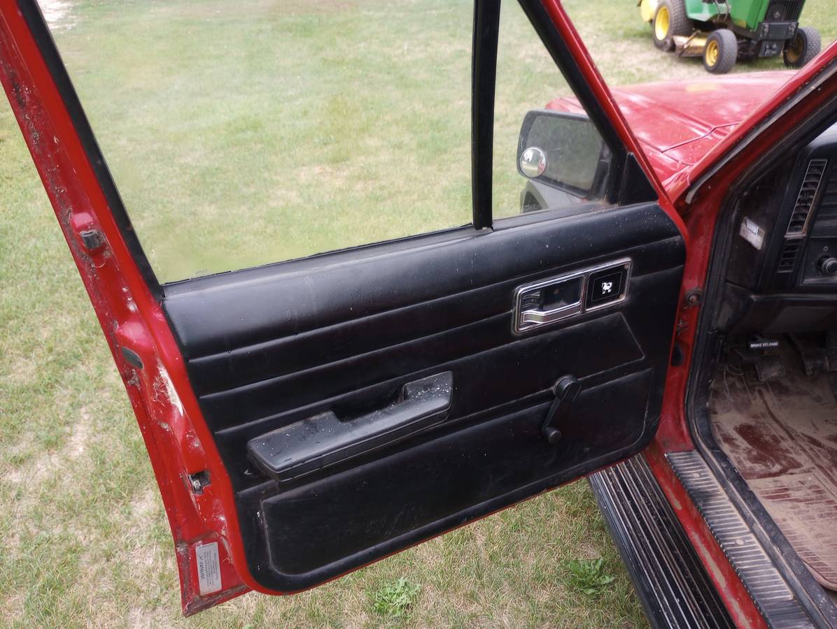 Jeep-comanche-1989-red-4