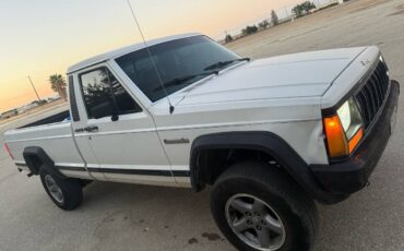 Jeep-comanche-4x4-1988-white-2